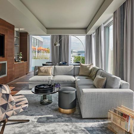Hyatt Regency Zurich Airport Circle Hotel Kloten Exterior foto