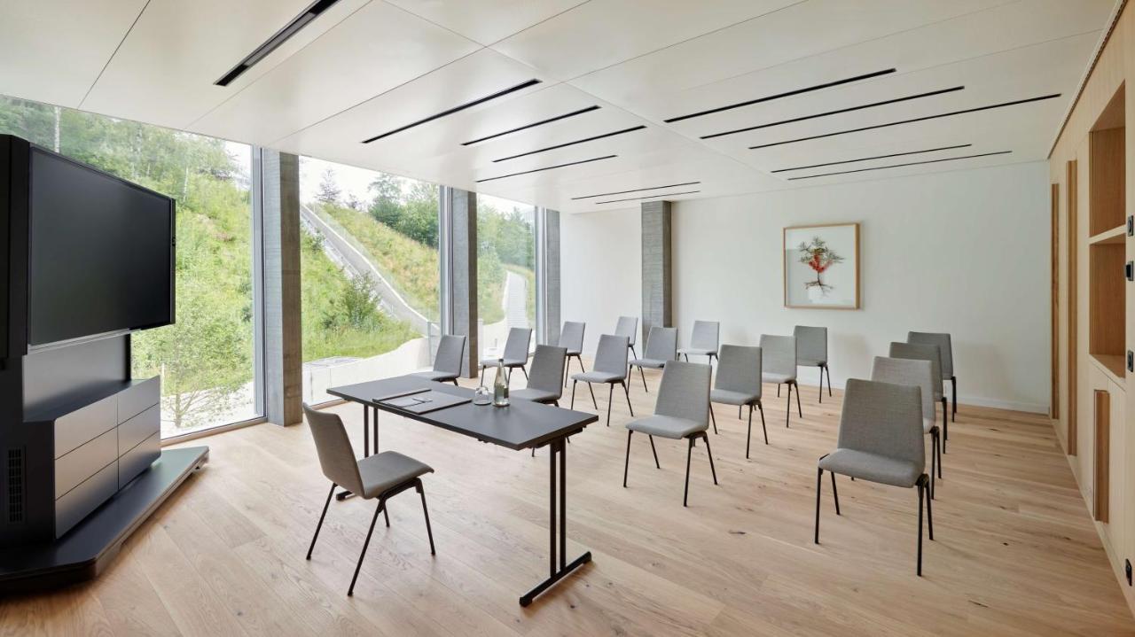 Hyatt Regency Zurich Airport Circle Hotel Kloten Exterior foto